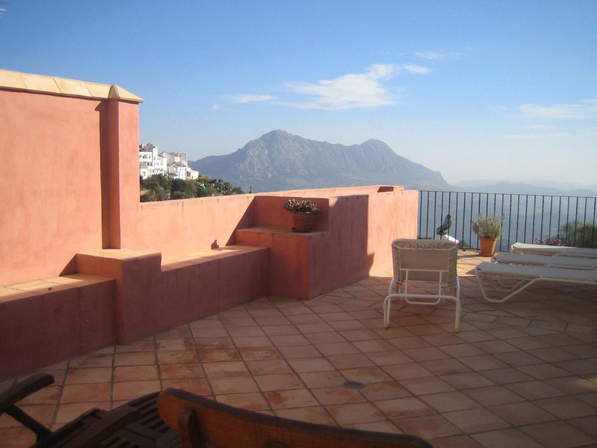 Gaucin Apt Private Heated Pool Exterior photo